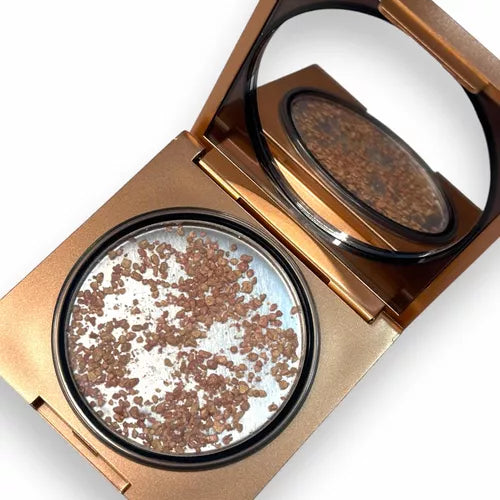 Huda Beauty Empowered illuminator Face Gloss